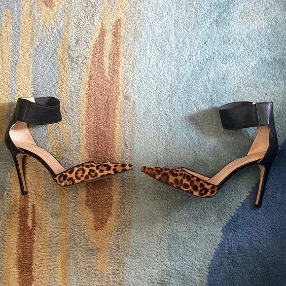 Banana Republic Animal Print and Black Heels - Picture 4 of 6